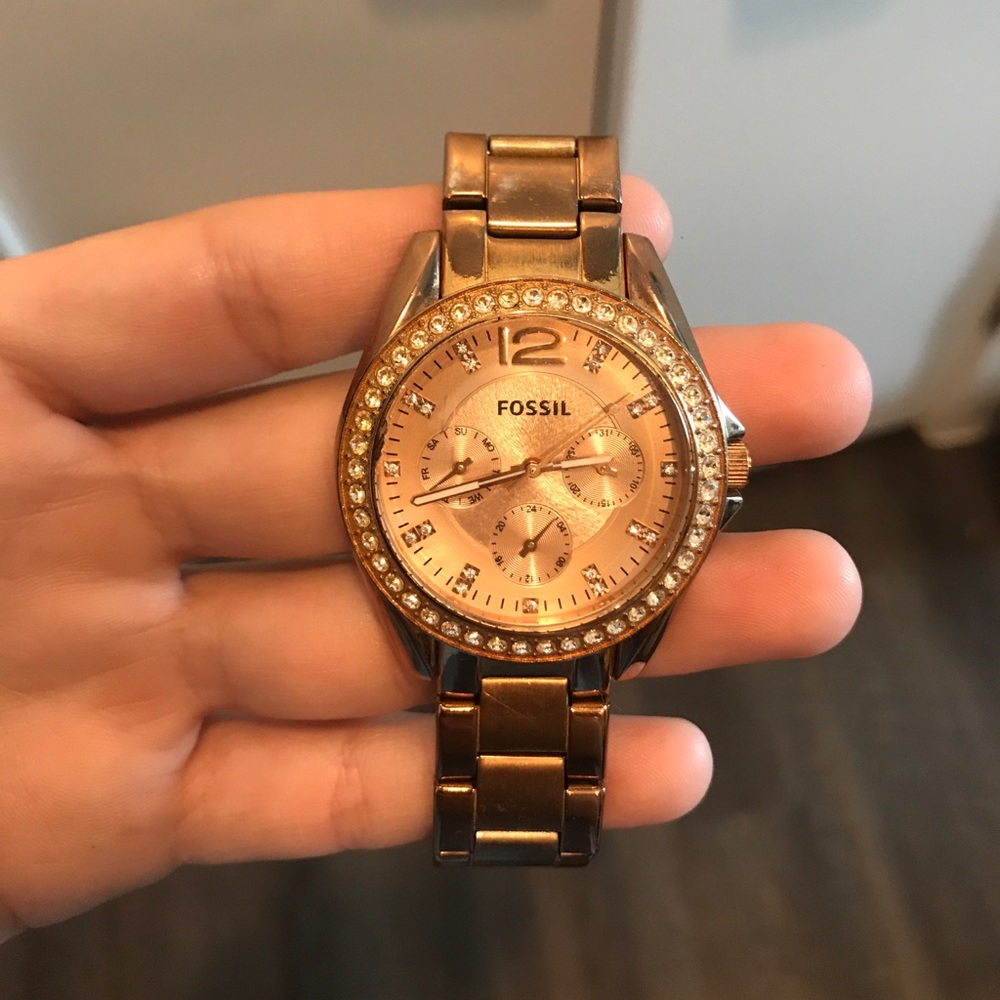 FOSSIL Riley Rose-Tone Stainless Steel Watch - Picture 3 of 5
